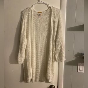 Ruby Rd. White Cardigan - - Size Medium